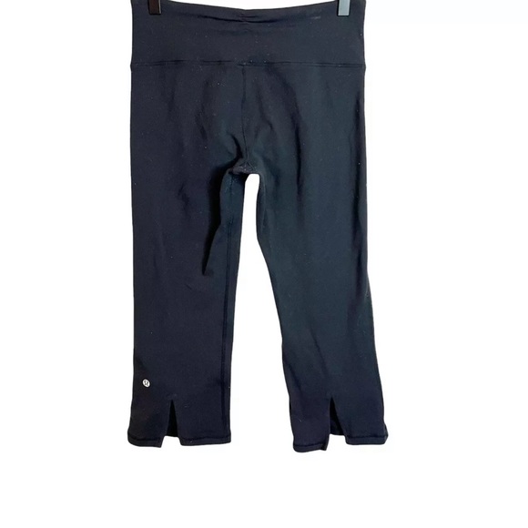 Lululemon Gather & Crow Crop Leggings - Picture 3 of 10